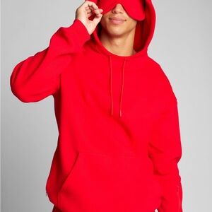 COMFRT DND Travel Hoodie in crimson MED